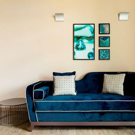 Amadomus Luxury Suites Neapol Zewnętrze zdjęcie