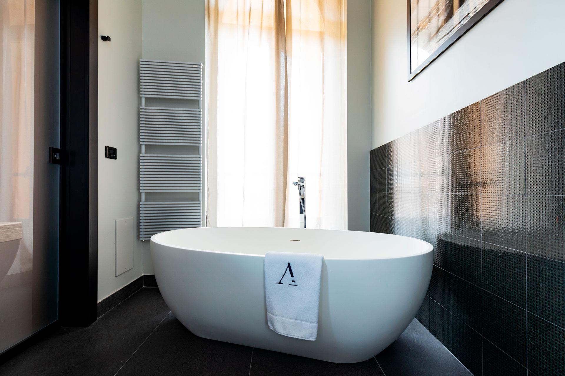 Amadomus Luxury Suites Neapol Zewnętrze zdjęcie